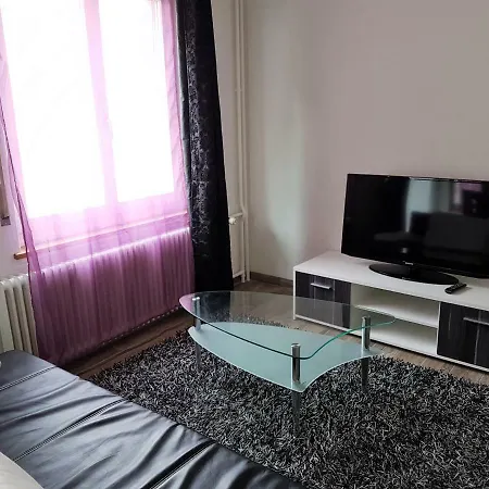 Apartment Family Friendly In The Heart Of